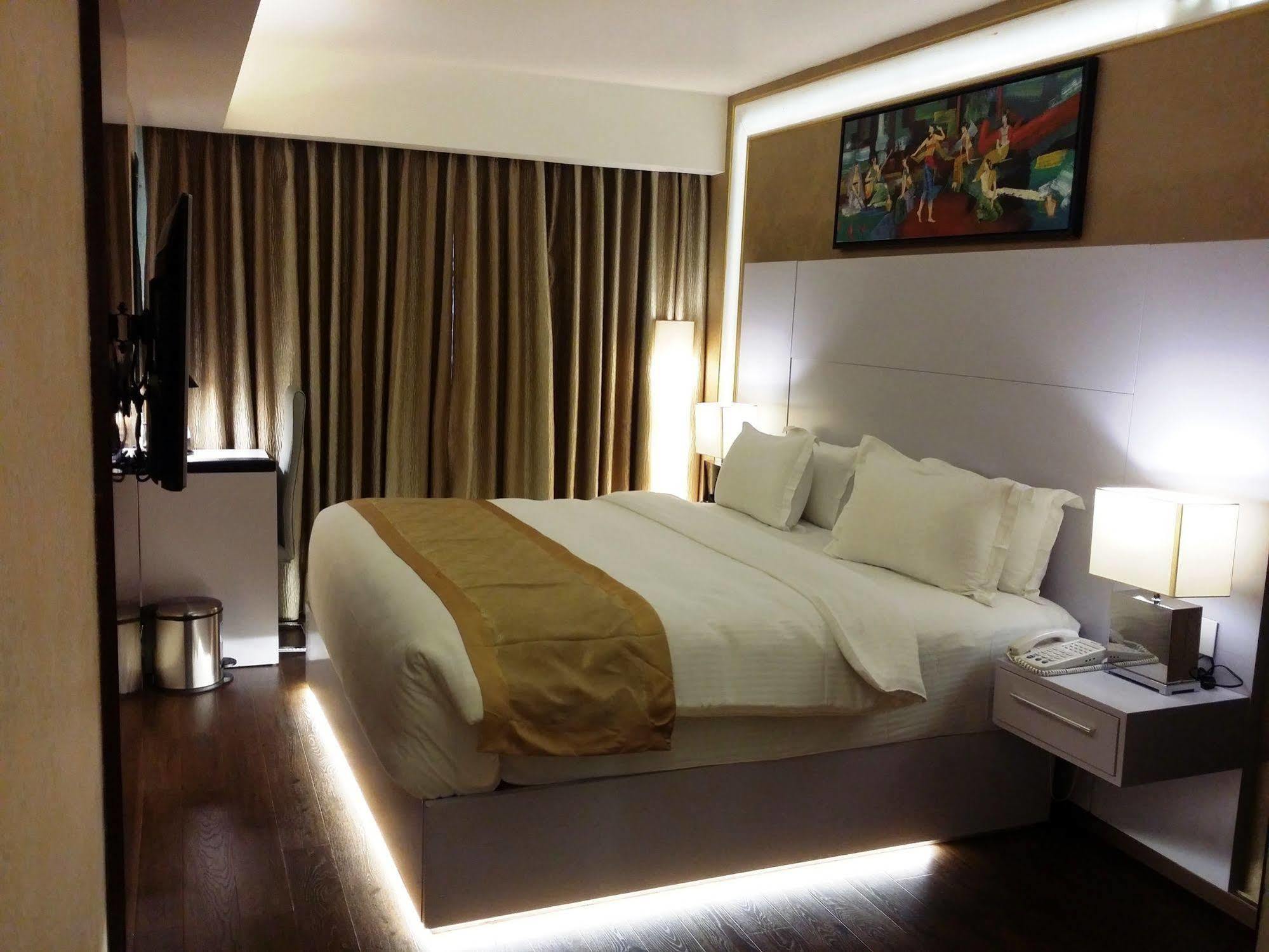 Tiruchirappalli Hotel Oxina Lygon מראה חיצוני תמונה