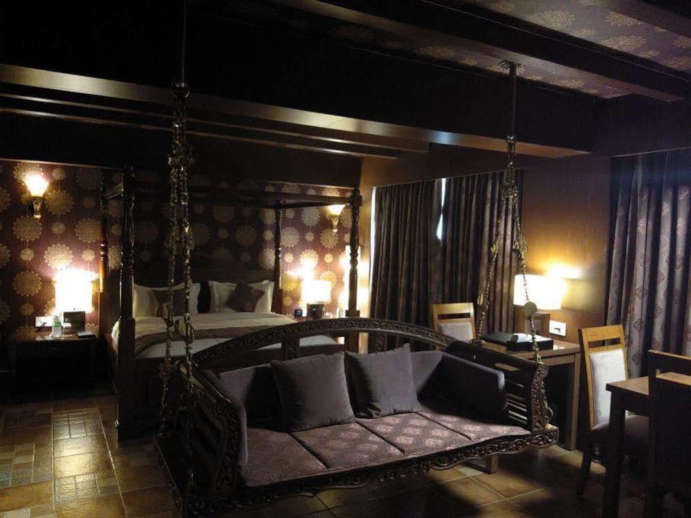 Tiruchirappalli Hotel Oxina Lygon מראה חיצוני תמונה