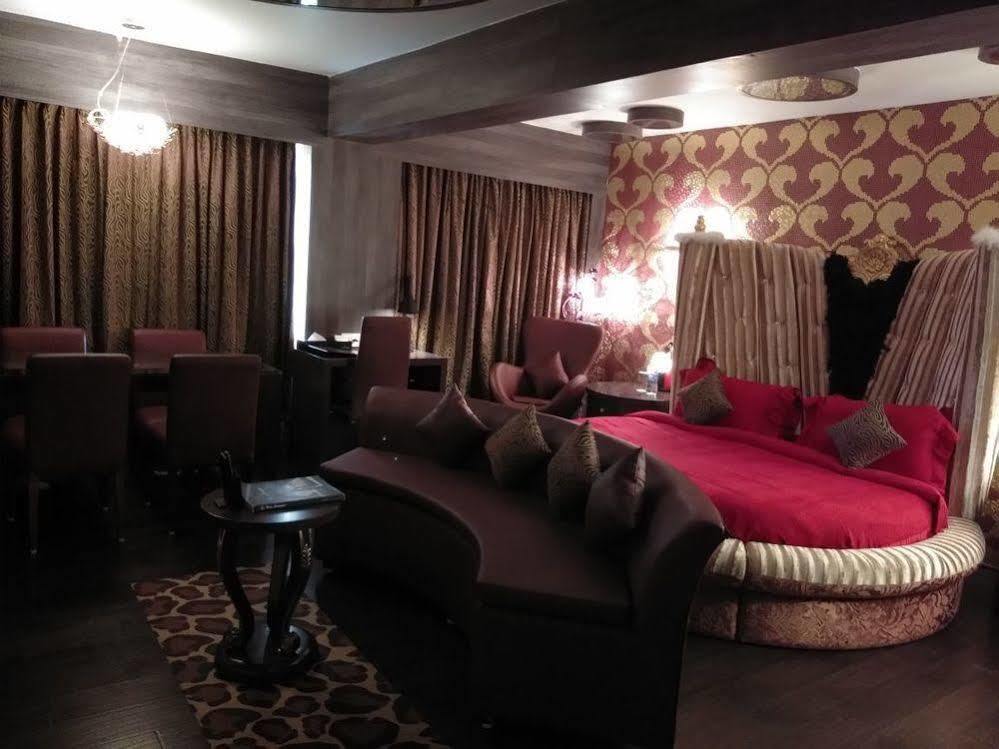 Tiruchirappalli Hotel Oxina Lygon מראה חיצוני תמונה